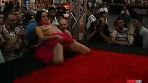 Show de Krystal au salon de FICEB 2007 (part 02) photo 11