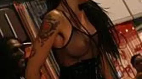 Show de Nina Roberts au salon de FICEB 2007 (part 02) photo 15