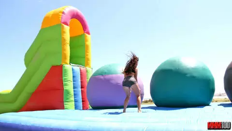 Etudiante latina se dévoile intégralement  photo 9