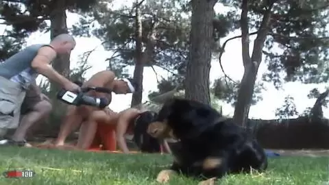 gigi love antonio mo 01