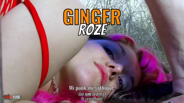 Mi punk mi gothique, elle aime la b...