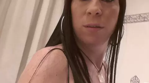 Photos perso en selfie de la brune Jakeline Dove  photo 7