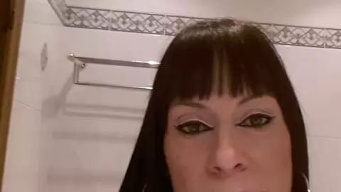 Photos perso en selfie de la brune Jakeline Dove  photo 14