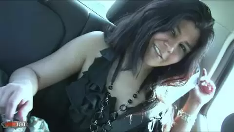 Grosse bite frétillante pour un joli petit cul marocain photo 01