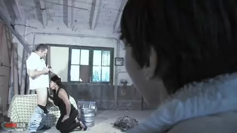 Grosse bite frétillante pour un joli petit cul marocain photo 04