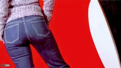 Session de photo  avec la jeune amatrice française Jemi Sommer en jean photo 01