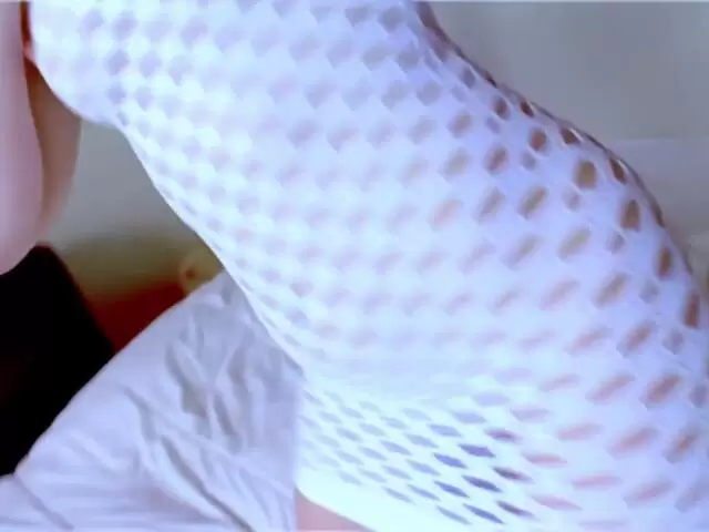 Session de photo  avec la jeune amatrice française Jemi Sommer en bottes blanche photo 6