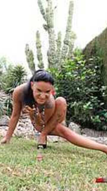 Jenny Up Destroy Photo Sexy Gratuite #057