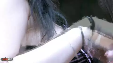 Karmen Diaz   et Oldia Paris posent pour des photos sexy photo 10