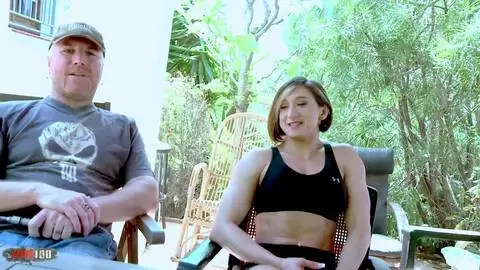 Interview porno  avec Karyn Bayres  photo 06