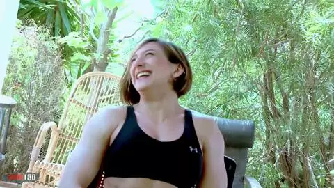 Interview porno  avec Karyn Bayres  photo 08