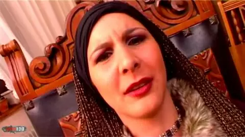 Video de l'interview sexy avec Katia  photo 02