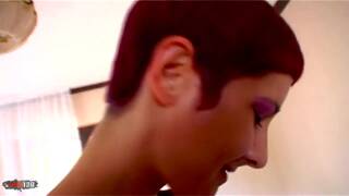 Beurette chaudasse se dÃ©cou...