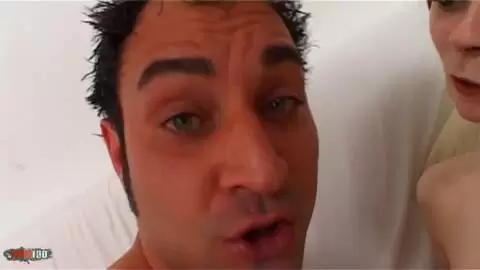 Amatrice Française Leeloo se fait baiser par Jorge photo 03