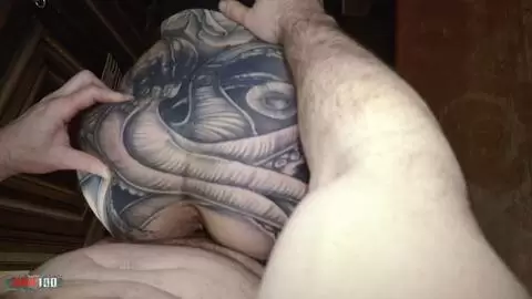 Lexy Karma, MILF française tatouée, suce et se fait baiser dans la cuisine photo 11
