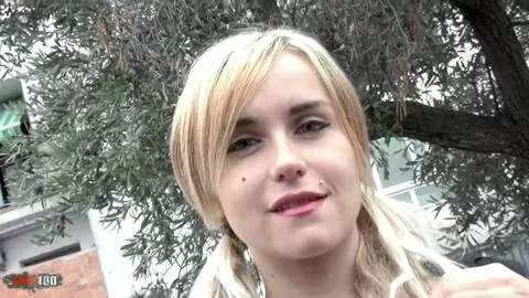 Baise à la plage avec la sublime jeune débutante espagnole Layla Black photo 01