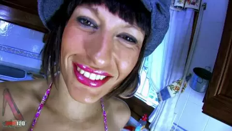 Baise bien hard dans la cuisine avec une Lia M une latina à gros seins  photo 01