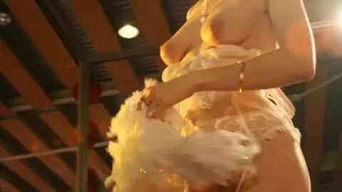 Show de Candy Love au salon de Lille 2006 (part 02) photo 16