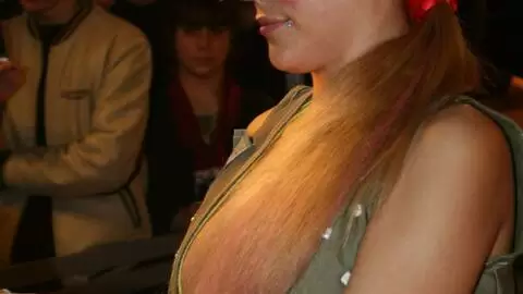 Show de Lesly au salon de Lille 2006 (part 02) photo 10