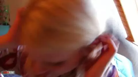 Une blonde pompe son mec photo 06