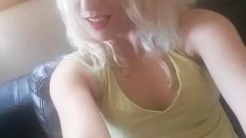 Photos perso en selfie de la jeune blonde Liz Rainbow  photo 16