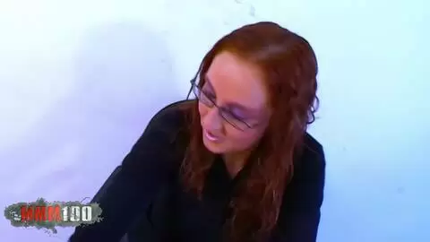 Leçon anale chic de Lola Bella avec l'étudiant mature Terry Kemaco photo 01