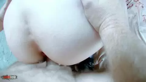 Jeune fille punky Loli Punk baisée dans la chatte et le cul photo 07