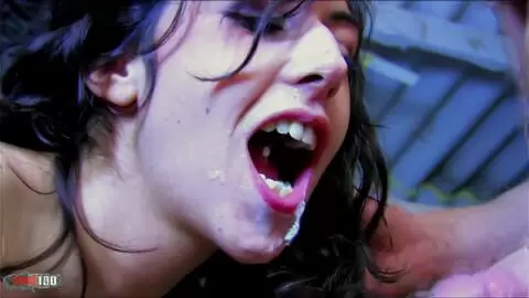 La star du porno française Lou Charmelle se fait enculer par Leo Galvez photo 16