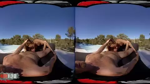 Fellation en réalité virtuelle avec la fille maigre Macy Ssens photo 14