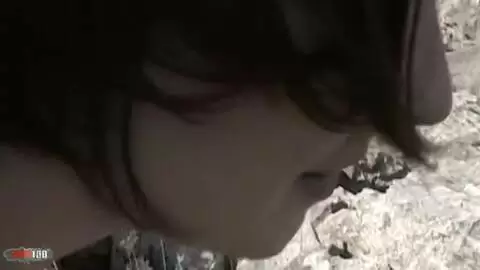 Baise en POV dans la foret avec une petite bombe rousse Mahylis photo 12