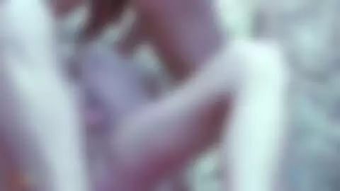 Allya n'aime pas quand on ce trompe de trou