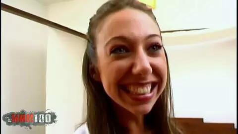 Alex encule Marie Lynne une jeune française magnifique aux gros seins naturels photo 01