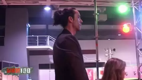 Scène porno en public au festival de Barcelone photo 01