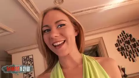 Mélanie Jayne se fait défoncer tous les trous par une grosse bite bien raide photo 01