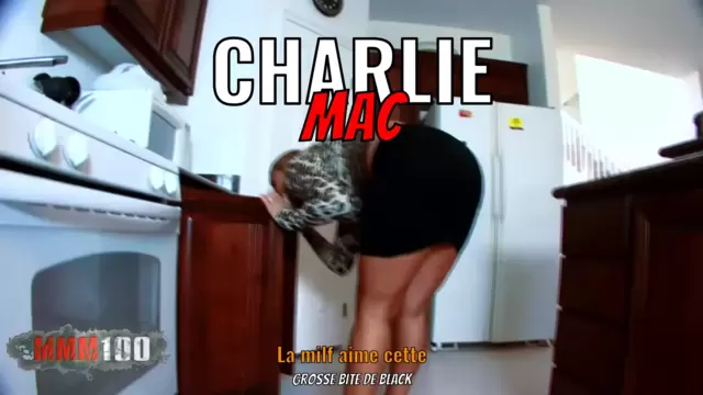 La milf aime cette grosse bite de b...