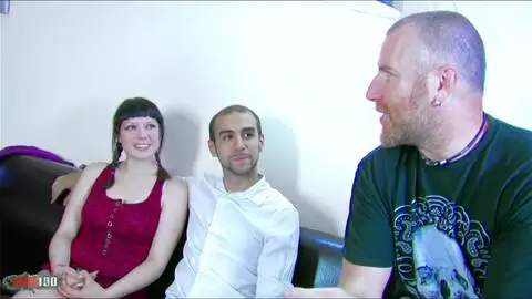 Jeune couple espagnole réalisent leur fantasme et tourne une video porno photo 01