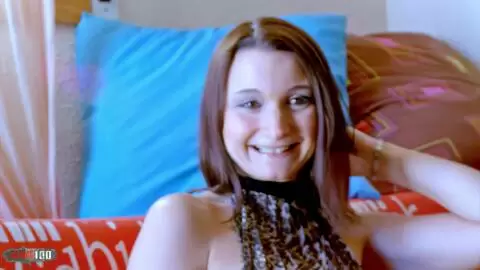 Video de l'interview sexy avec Melyne Leona  photo 04