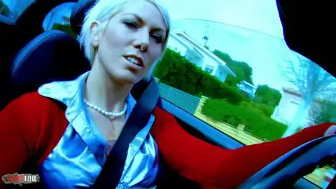 Milky Cooper se fait bien enculer à la plage par Léo photo 01