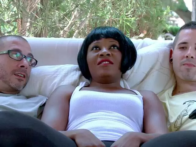 Video de l'interview sexy avec Nancy Love  photo 1