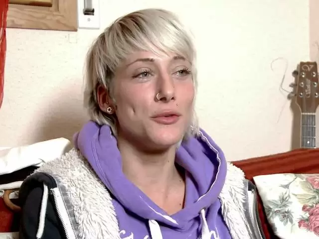 Interview vidéo coquine avec Nicky Wayne
 photo 1