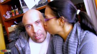 La jeune tahitienne oldia pari