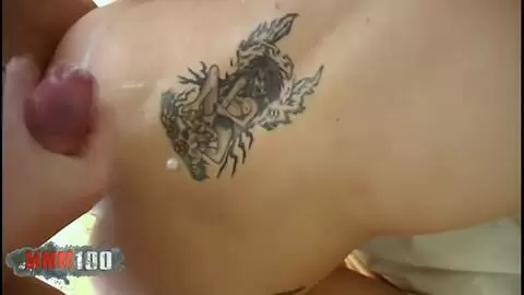 Quatuor sauvage avec la MILF espagnole Peggy et la petite Latina Barbara Nux photo 16