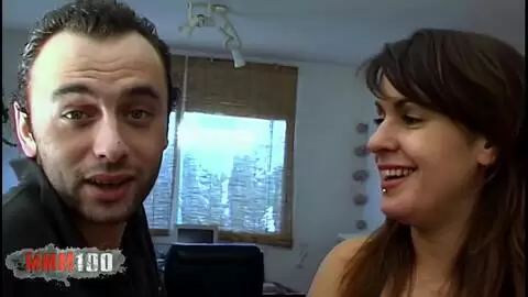 Quatuor sauvage avec la MILF espagnole Peggy et la petite Latina Barbara Nux