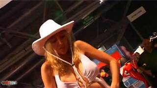 Show de lady margaux au salon 