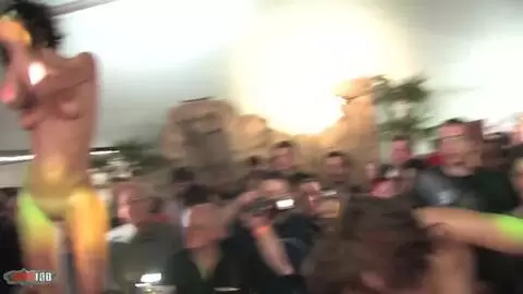 Exhibition des filles MMM100 au salon  erotique de Mulhouse photo 11