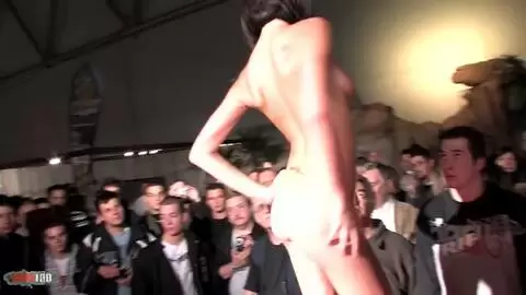 Show de Naty Pink au salon de Prova 2007 (part 02) photo 11