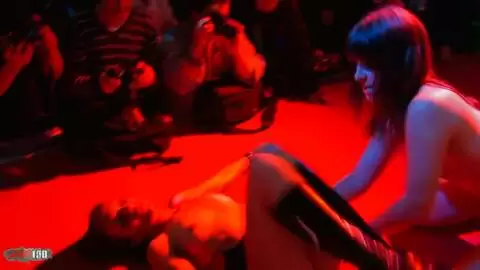 Show de Allya et Angie Kiss au salon de Prova 2008 (part 01) photo 04