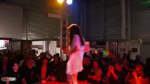 Show de Jessica Blue au salon de Prova 2008 (part 01) photo 05