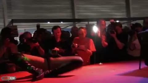 Show de Jessica Blue au salon de Prova 2008 (part 04) photo 07