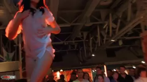 Show de Jessica Blue au salon de Prova 2008 (part 05) photo 03